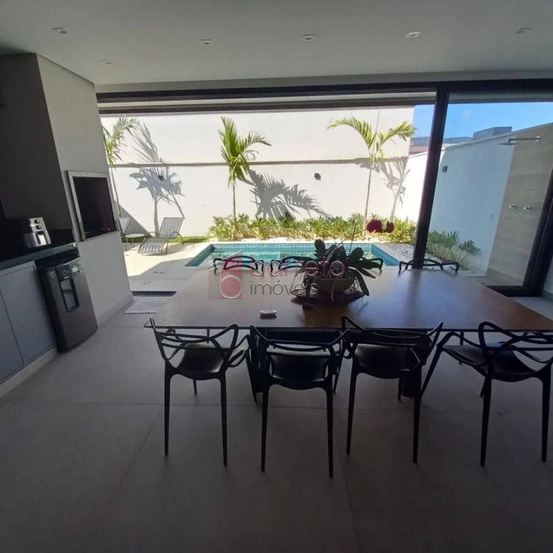 CASA COM 3 SUÍTES À VENDA NO CONDOMÍNIO RESERVA ERMIDA II – JUNDIAI/SP