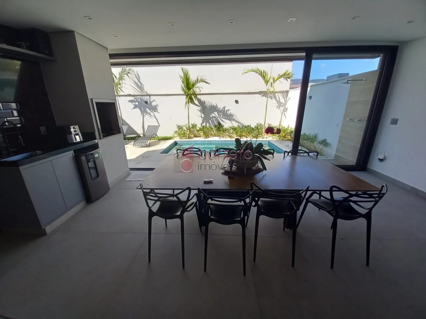 CASA COM 3 SUÍTES À VENDA NO CONDOMÍNIO RESERVA ERMIDA II – JUNDIAI/SP
