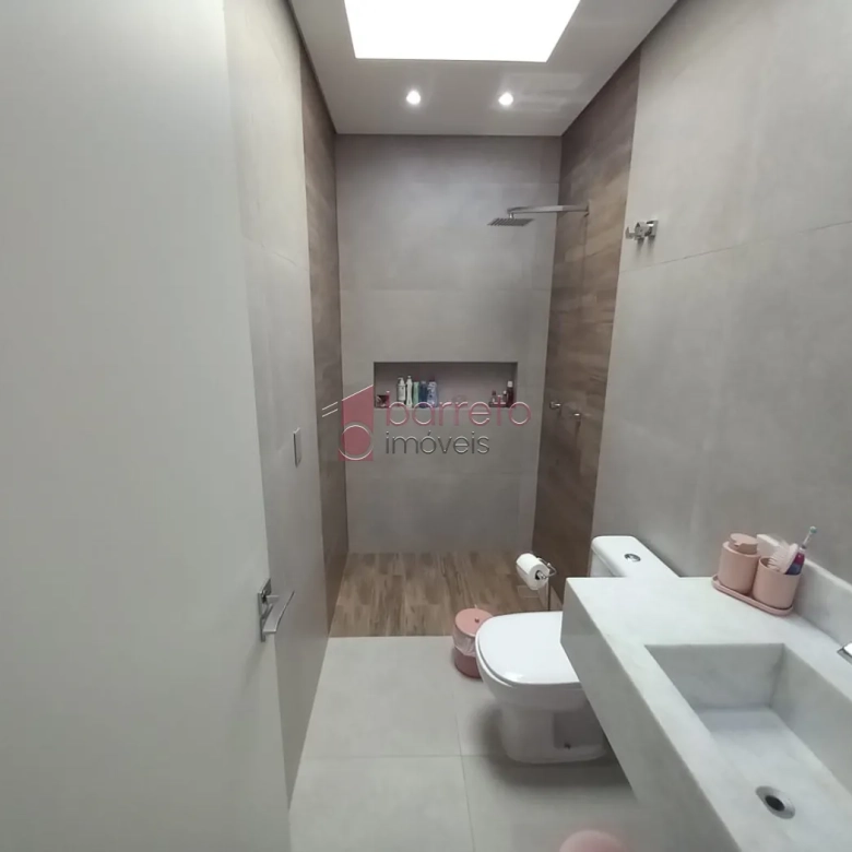 CASA COM 3 SUÍTES À VENDA NO CONDOMÍNIO RESERVA ERMIDA II – JUNDIAI/SP