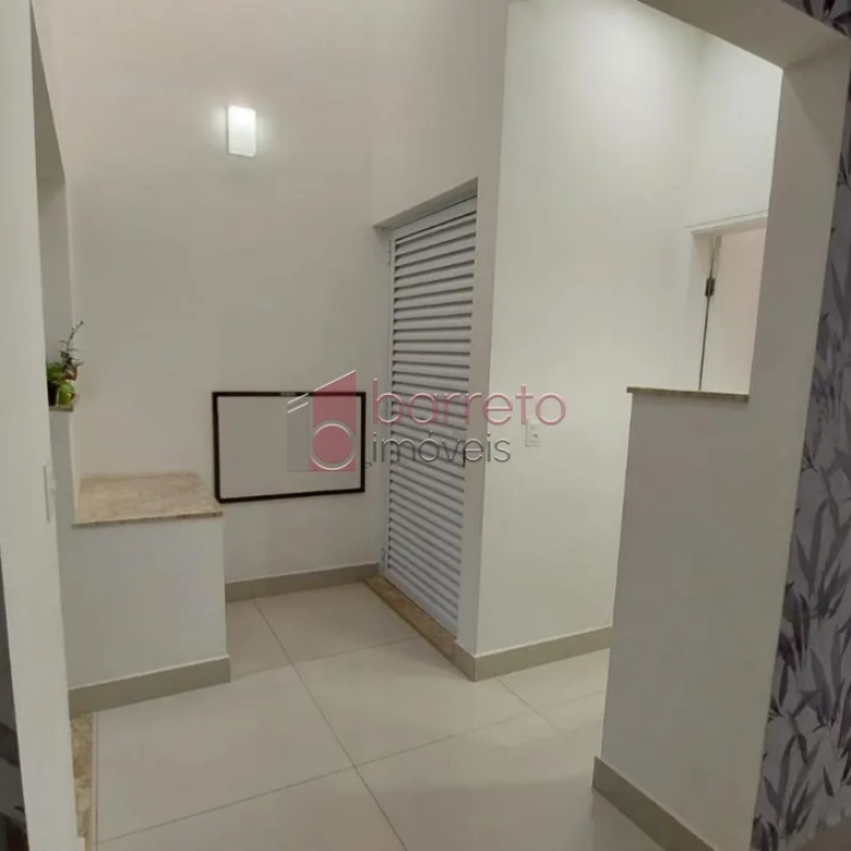 SOBRADO À VENDA – 03 QUARTOS – MORADA DO HORTO – JUNDIAÍ/SP