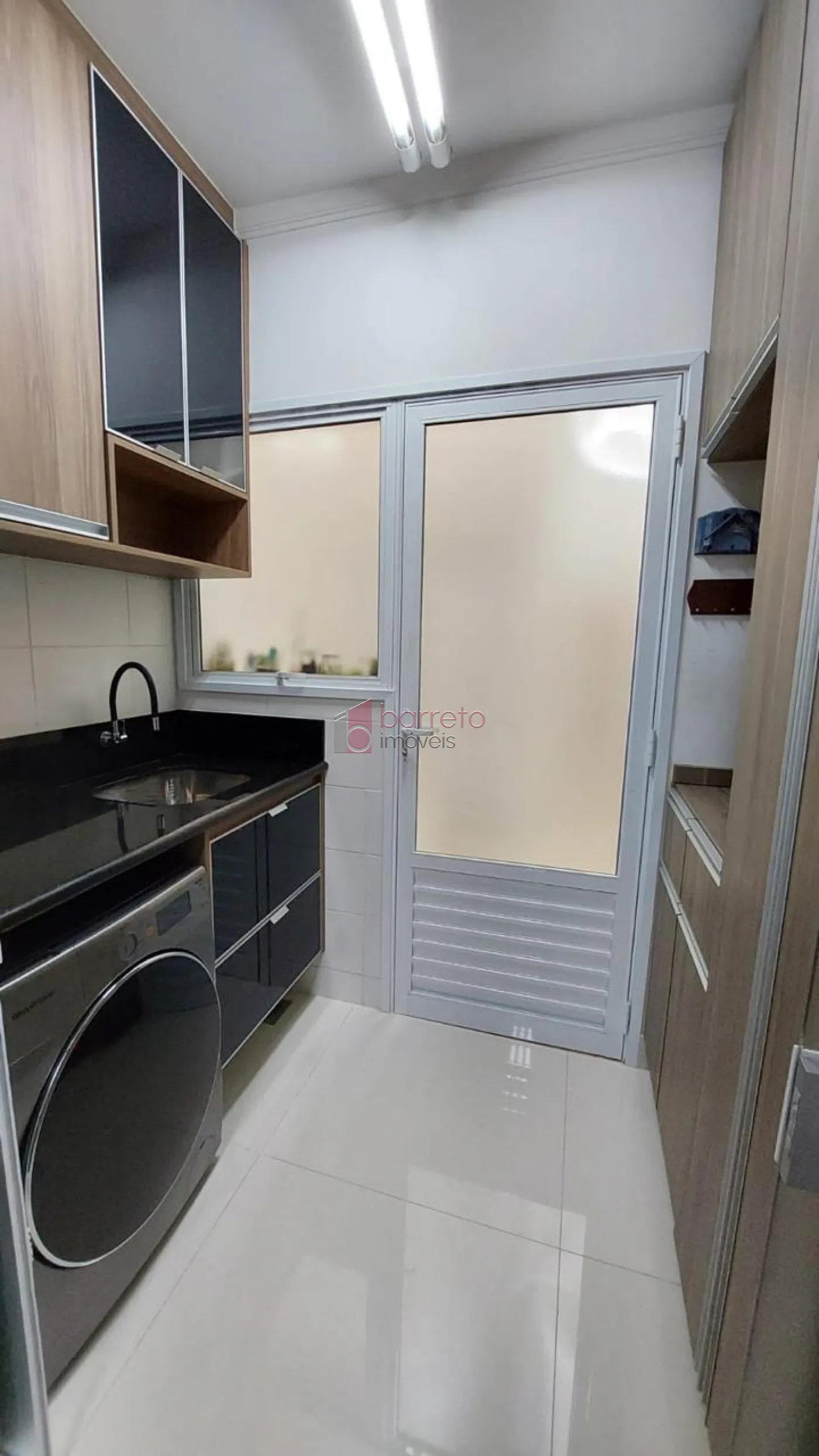 SOBRADO À VENDA – 03 QUARTOS – MORADA DO HORTO – JUNDIAÍ/SP
