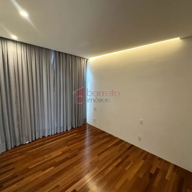 CASA À VENDA NO CONDOMÍNIO VILLA GIARDINO EM JUNDIAÍ/SP