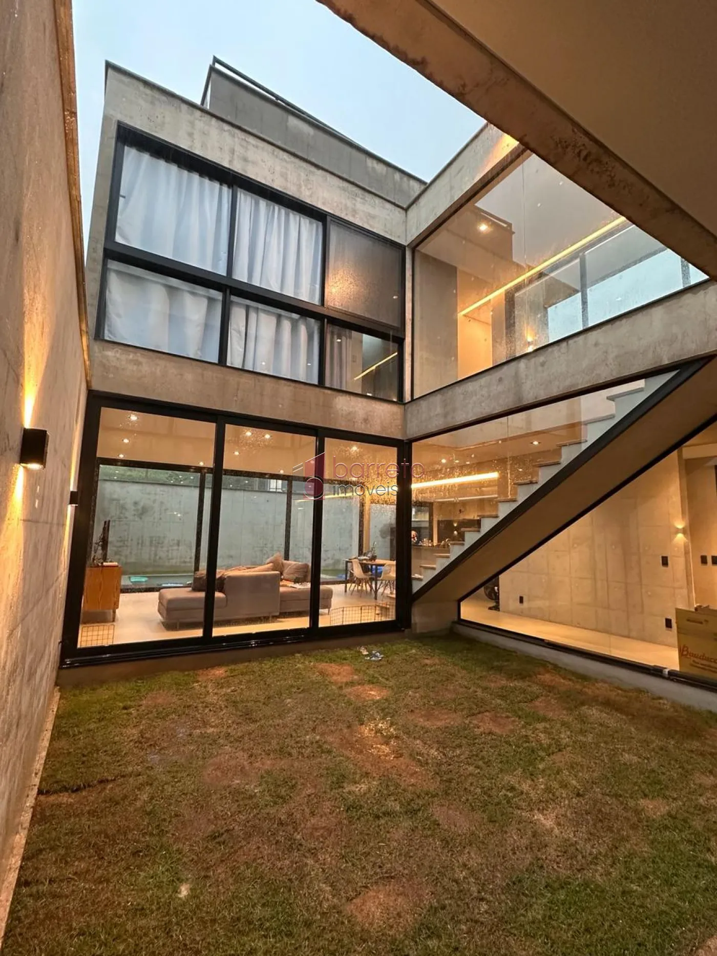CASA À VENDA NO CONDOMÍNIO VILLA GIARDINO EM JUNDIAÍ/SP