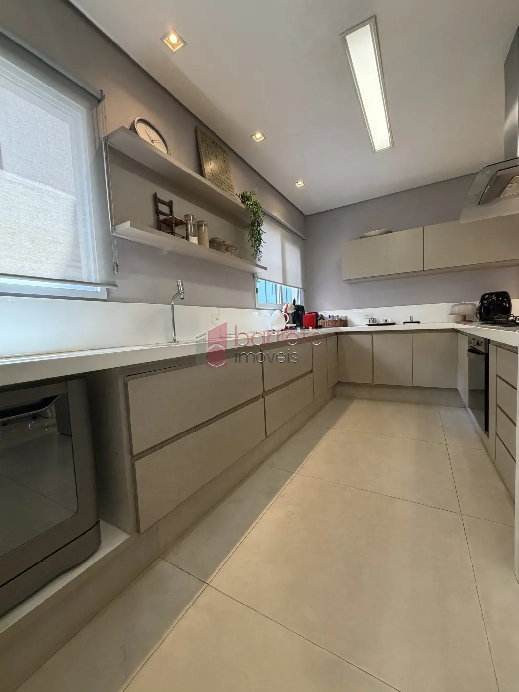 SOBRADO À VENDA – 03 QUARTOS – SANTA TERESA – JUNDIAÍ/SP