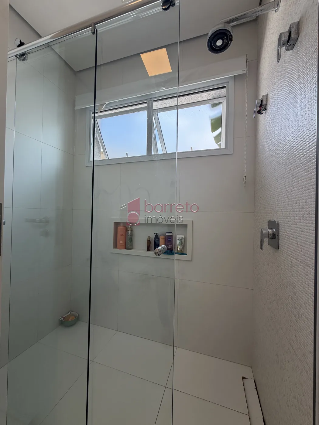 SOBRADO À VENDA – 03 QUARTOS – SANTA TERESA – JUNDIAÍ/SP