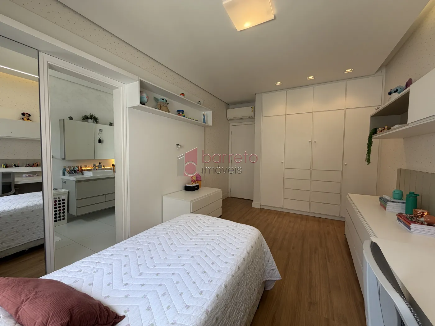 SOBRADO À VENDA – 03 QUARTOS – SANTA TERESA – JUNDIAÍ/SP