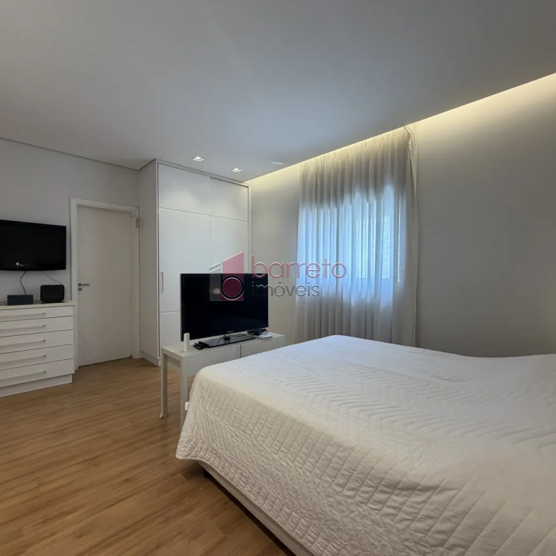 SOBRADO À VENDA – 03 QUARTOS – SANTA TERESA – JUNDIAÍ/SP