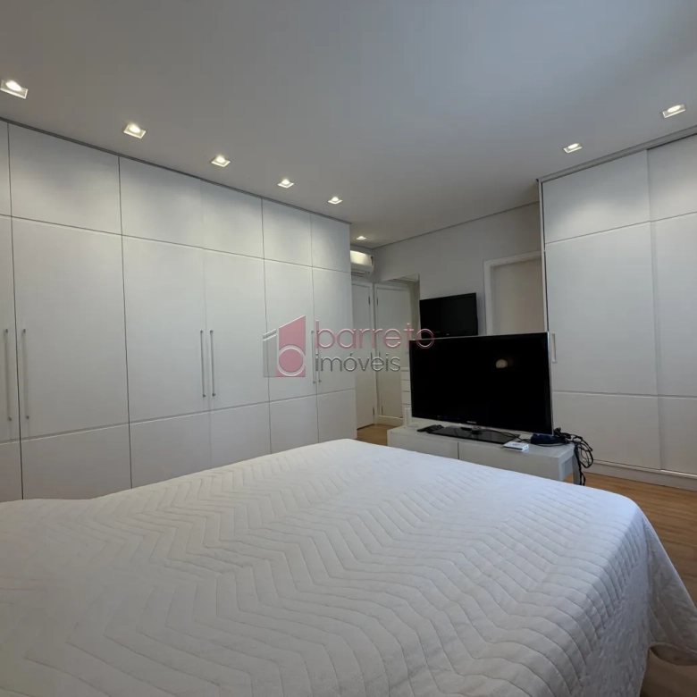SOBRADO À VENDA – 03 QUARTOS – SANTA TERESA – JUNDIAÍ/SP