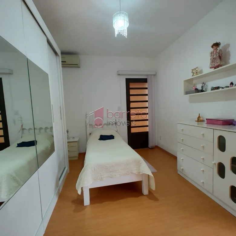 CASA À VENDA NO CONDOMÍNIO CHÁCARA MALOTA EM JUNDIAÍ/SP