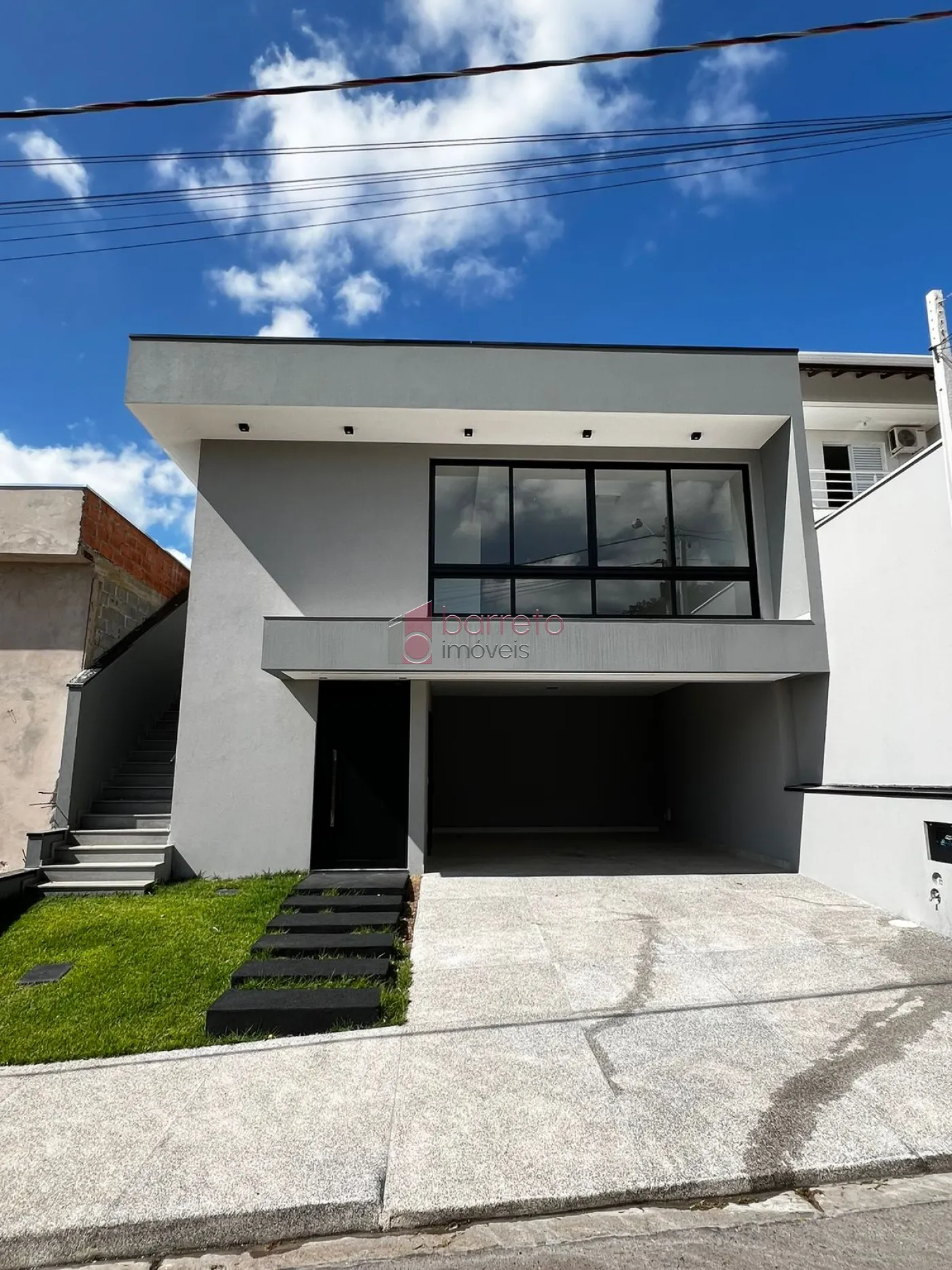 CASA À VENDA NO CONDOMÍNIO RESIDENCIAL DOS IPES – JUNDIAÍ/SP
