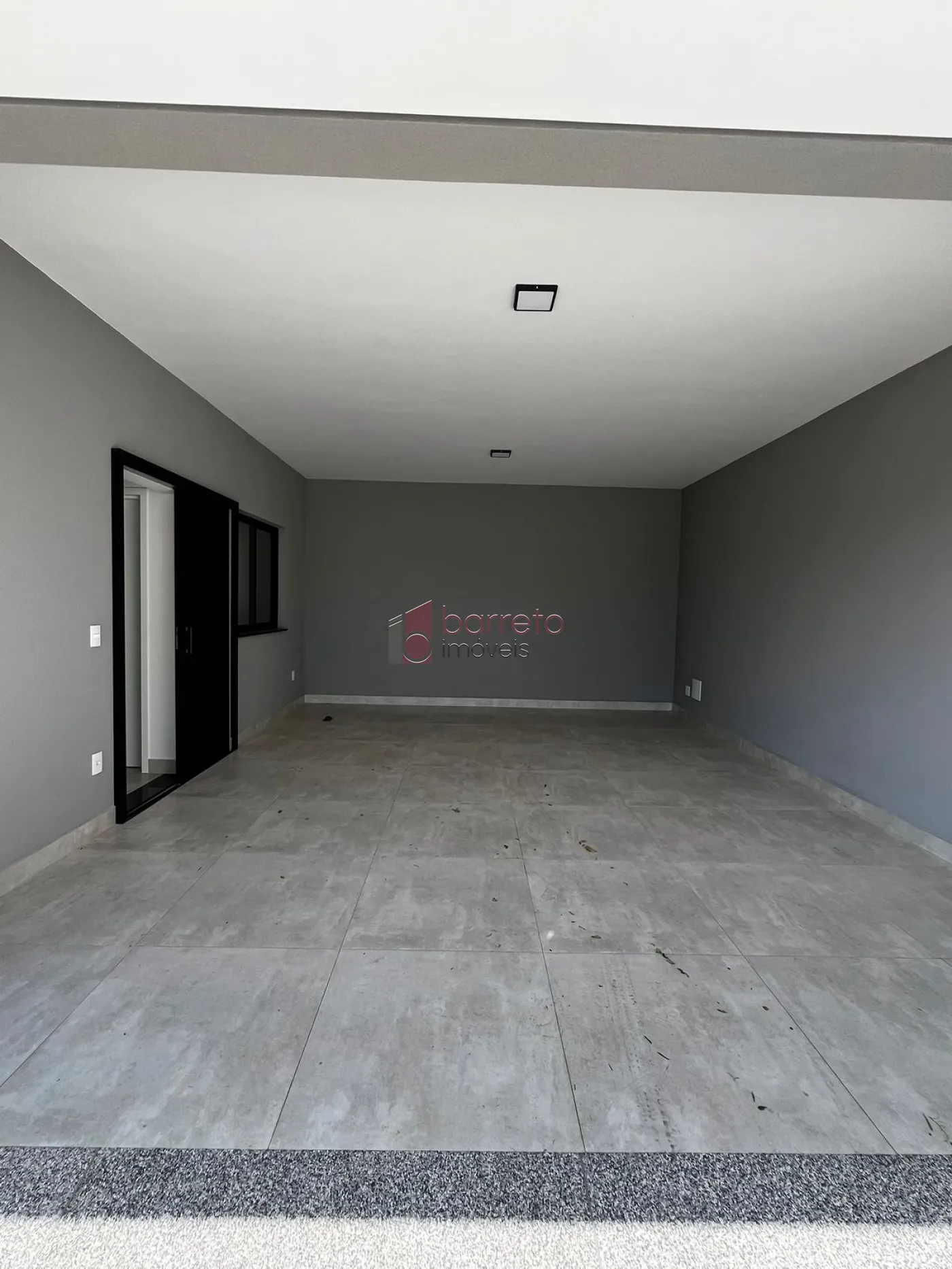CASA À VENDA NO CONDOMÍNIO RESIDENCIAL DOS IPES – JUNDIAÍ/SP