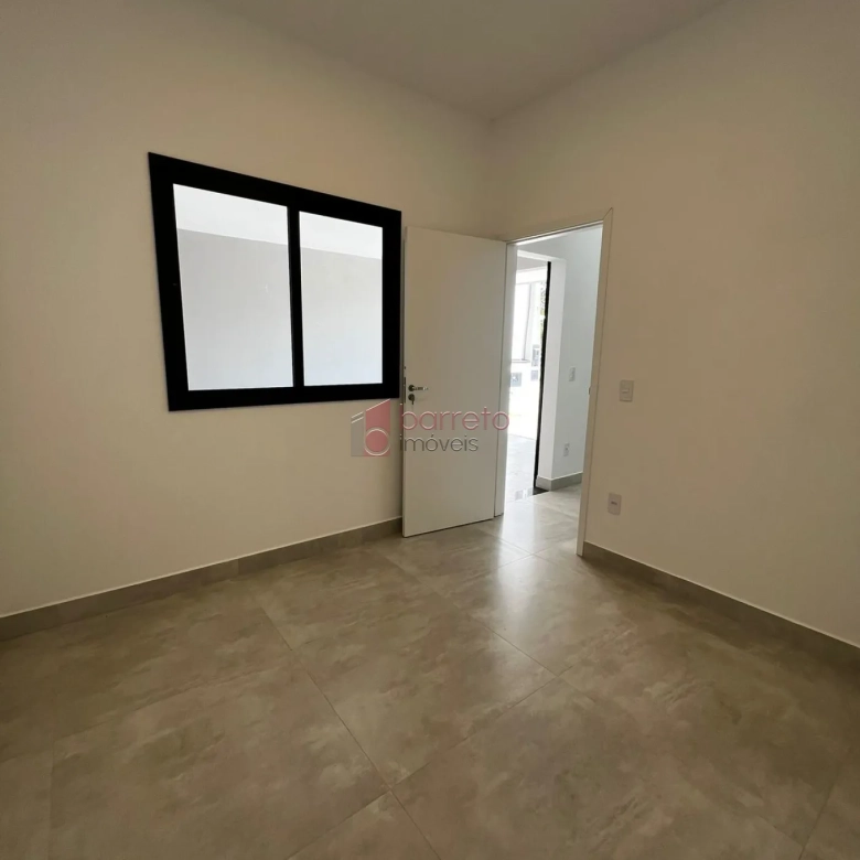CASA À VENDA NO CONDOMÍNIO RESIDENCIAL DOS IPES – JUNDIAÍ/SP