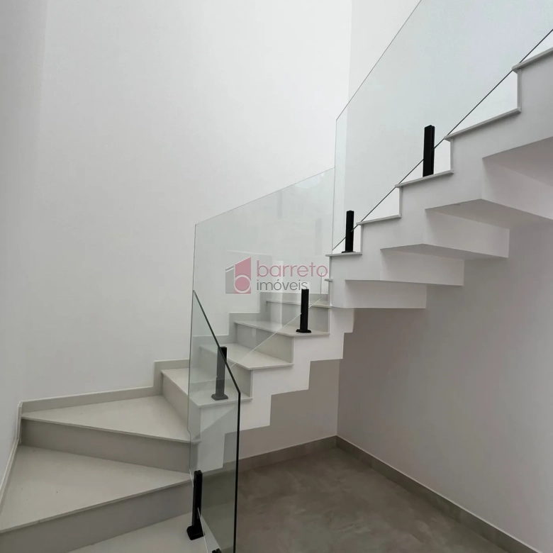 CASA À VENDA NO CONDOMÍNIO RESIDENCIAL DOS IPES – JUNDIAÍ/SP