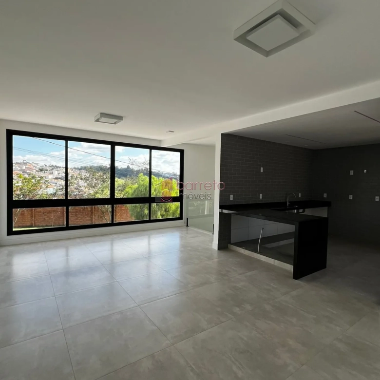 CASA À VENDA NO CONDOMÍNIO RESIDENCIAL DOS IPES – JUNDIAÍ/SP