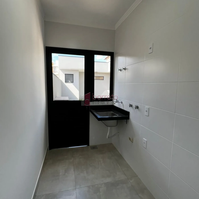 CASA À VENDA NO CONDOMÍNIO RESIDENCIAL DOS IPES – JUNDIAÍ/SP