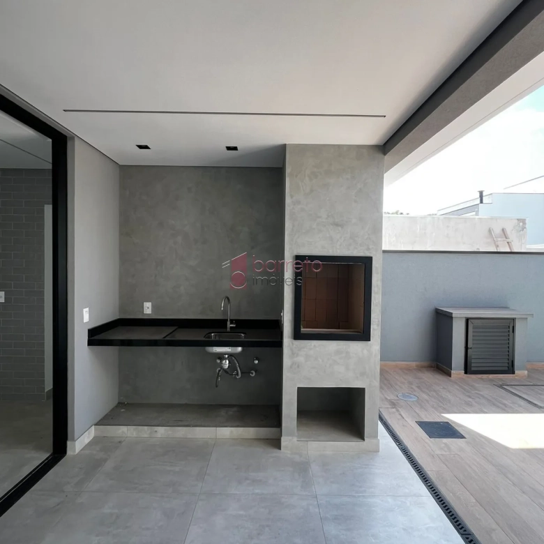 CASA À VENDA NO CONDOMÍNIO RESIDENCIAL DOS IPES – JUNDIAÍ/SP