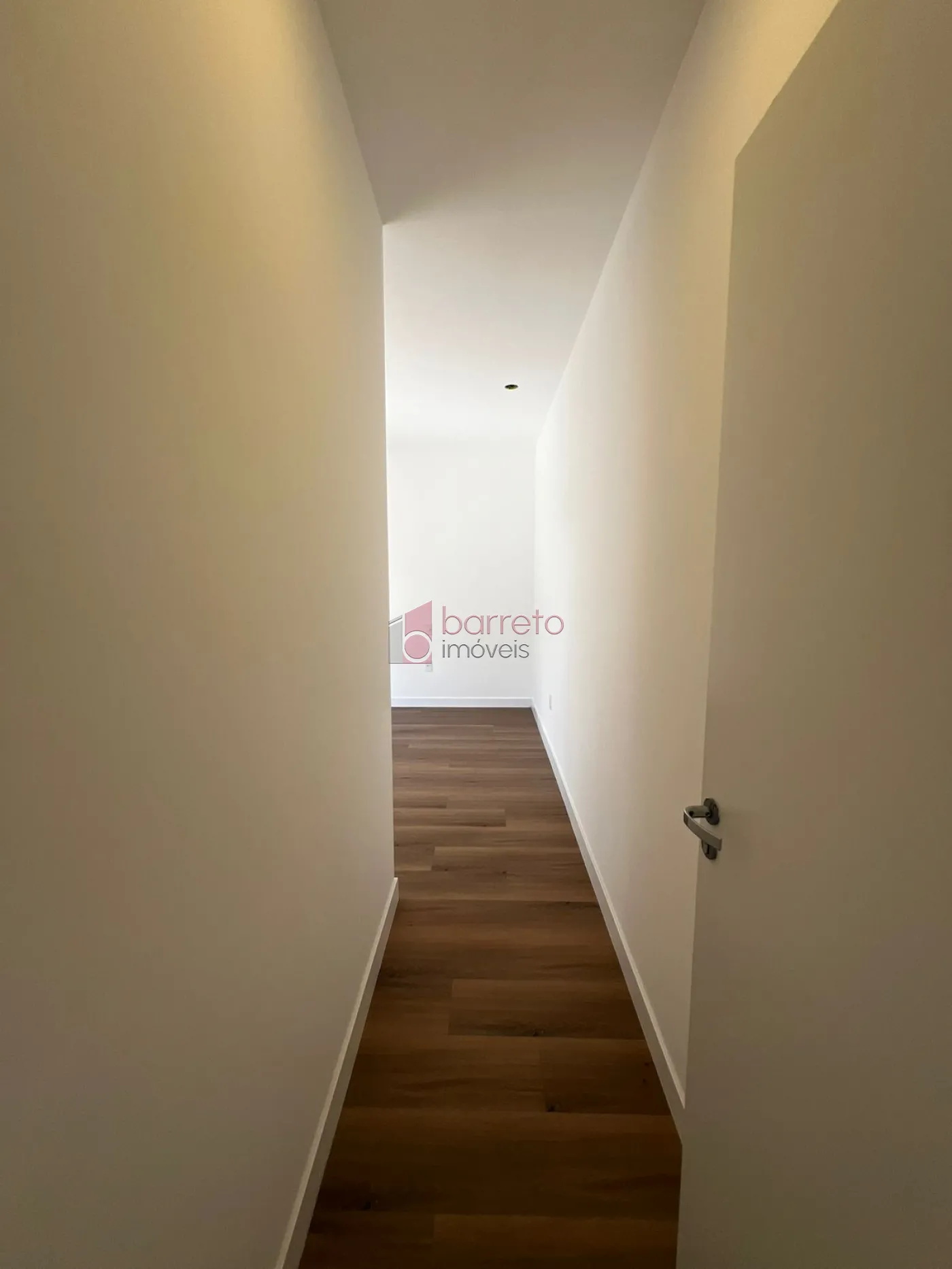 CASA À VENDA NO CONDOMÍNIO RESIDENCIAL DOS IPES – JUNDIAÍ/SP