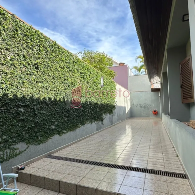 CASA À VENDA NO CONDOMÍNIO PORTAL DO PARAÍSO 1 EM JUNDIAÍ/SP