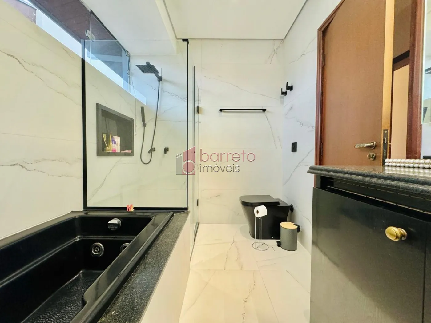 SOBRADO À VENDA – 04 QUARTOS – PORTAL DO PARAÍSO II – JUNDIAÍ/SP