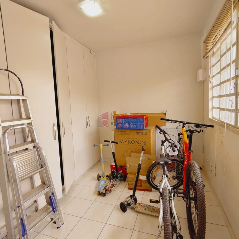 CASA TÉRREA À VENDA NO BAIRRO ANHANGABAÚ – JUNDIAÍ/SP