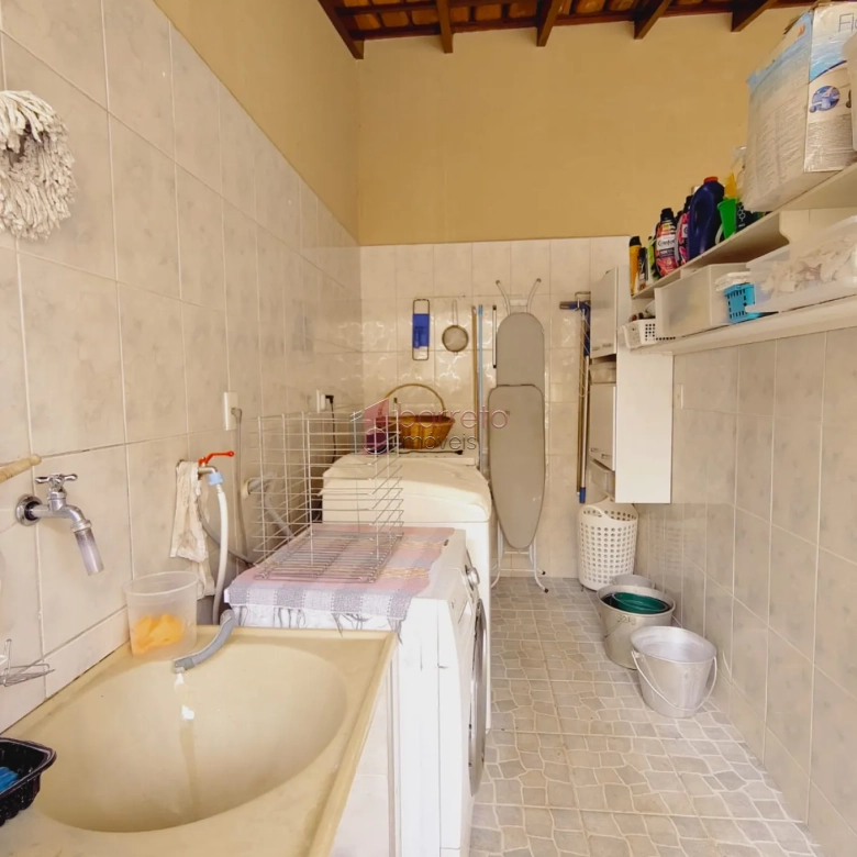 CASA TÉRREA À VENDA NO BAIRRO ANHANGABAÚ – JUNDIAÍ/SP