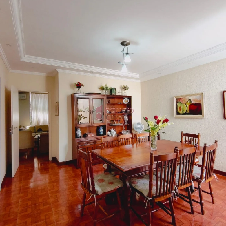 CASA TÉRREA À VENDA NO BAIRRO ANHANGABAÚ – JUNDIAÍ/SP