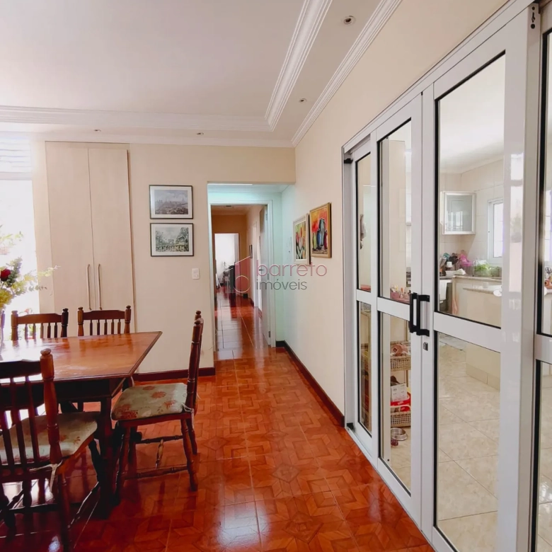 CASA TÉRREA À VENDA NO BAIRRO ANHANGABAÚ – JUNDIAÍ/SP