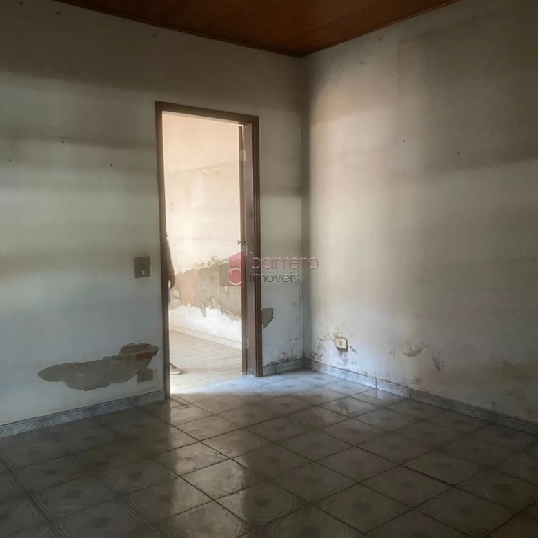 CASA À VENDA NA PONTE SÃO JOÃO EM JUNDIAÍ/SP