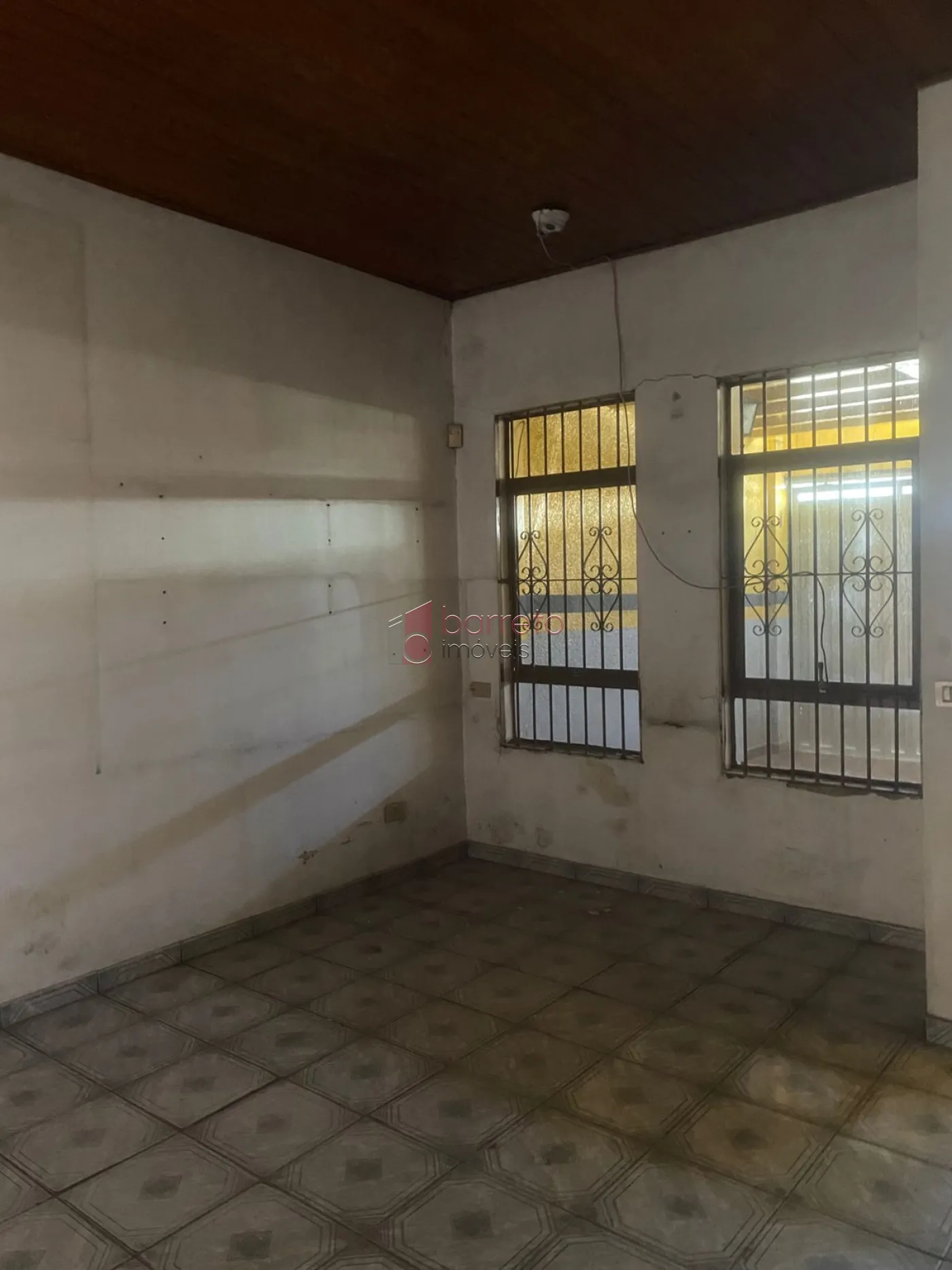CASA À VENDA NA PONTE SÃO JOÃO EM JUNDIAÍ/SP