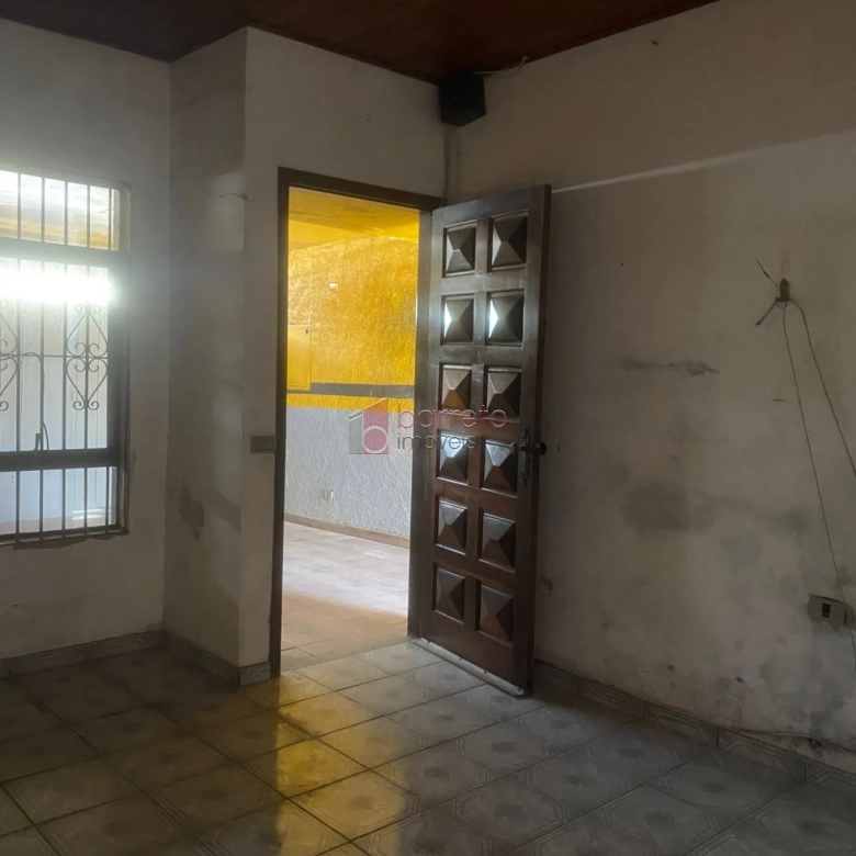 CASA À VENDA NA PONTE SÃO JOÃO EM JUNDIAÍ/SP