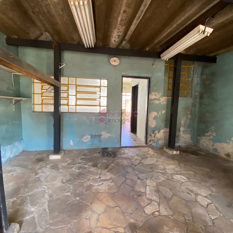 CASA À VENDA NA PONTE SÃO JOÃO EM JUNDIAÍ/SP