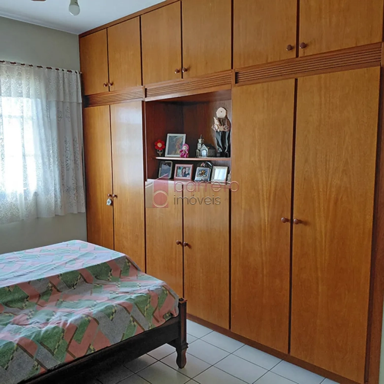 CASA À VENDA NO BAIRRO CAXAMBÚ EM JUNDIAÍ/SP