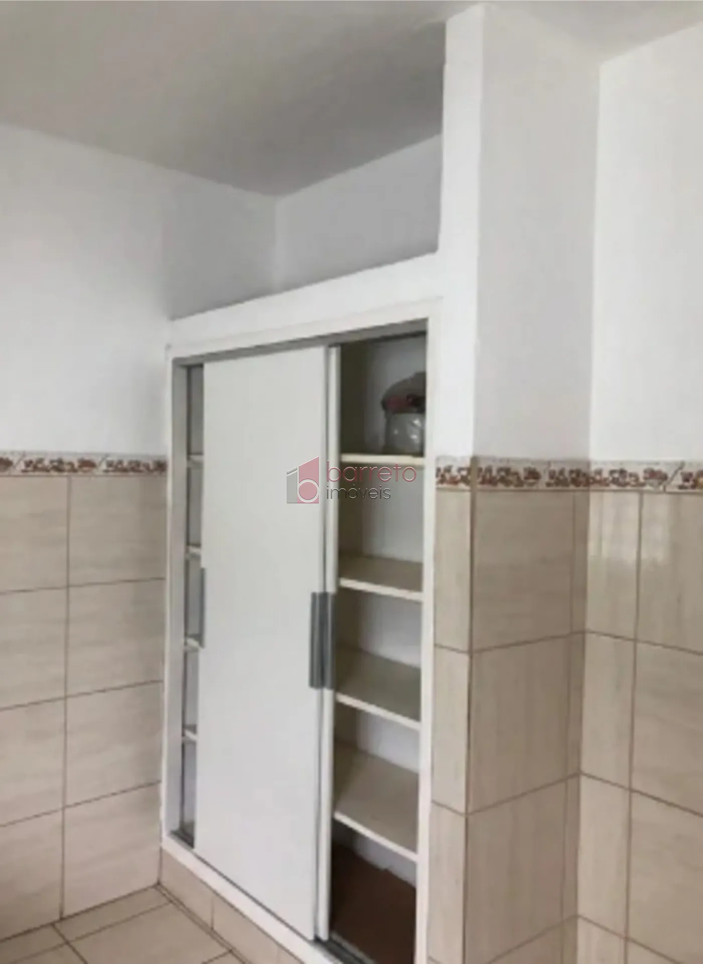CASA À VENDA NO CONJUNTO RESIDENCIAL IAPI EM JUNDIAÍ/SP