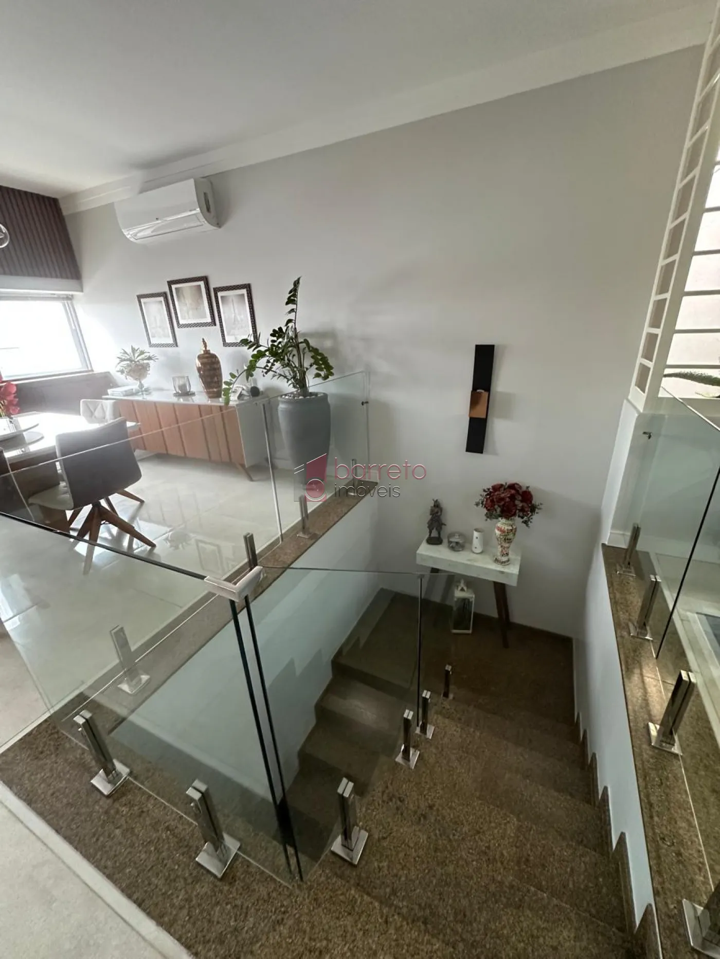 CASA À VENDA NO JARDIM SAMAMBAIA EM JUNDIAÍ/SP