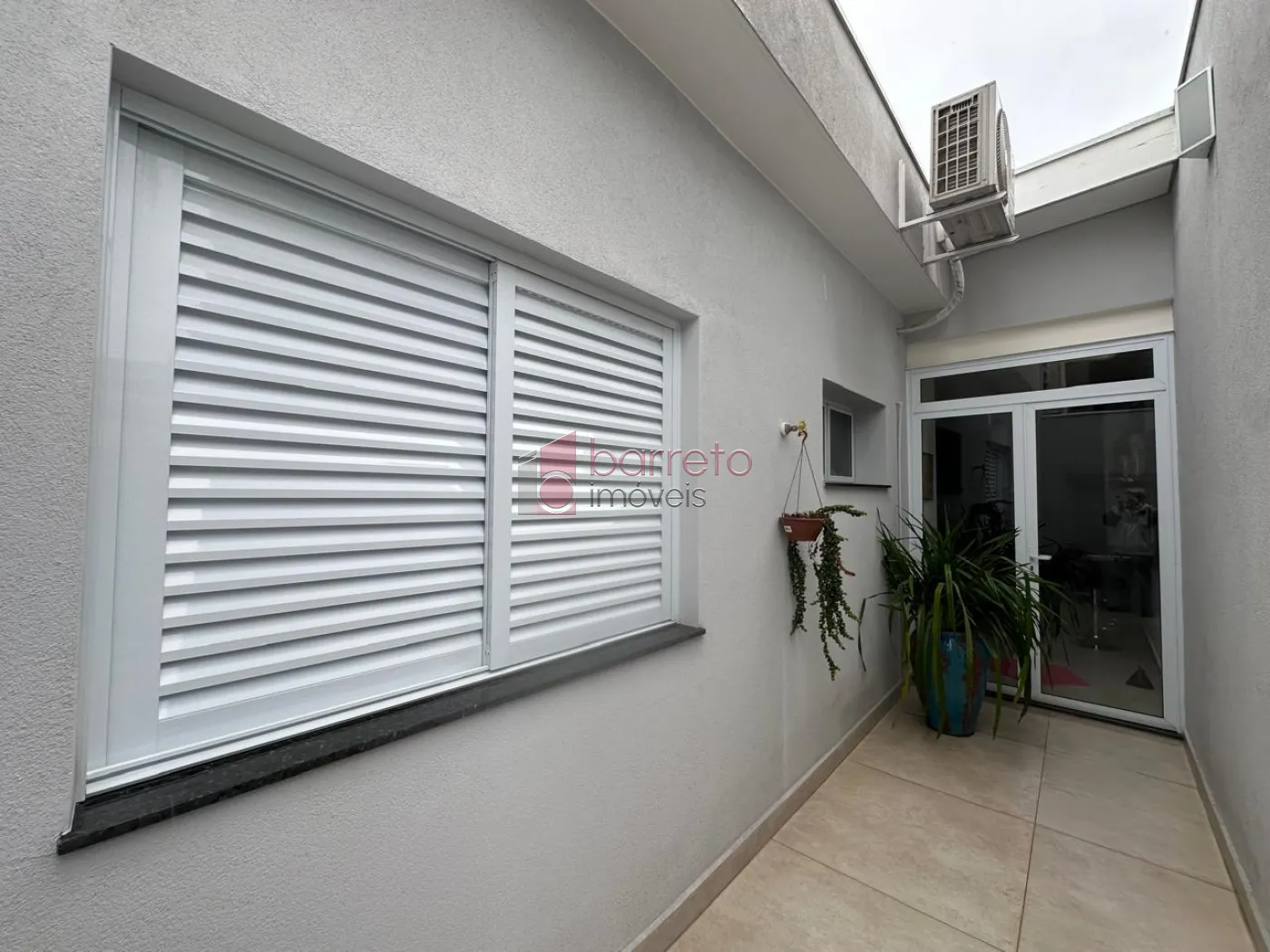 CASA À VENDA NO JARDIM SAMAMBAIA EM JUNDIAÍ/SP
