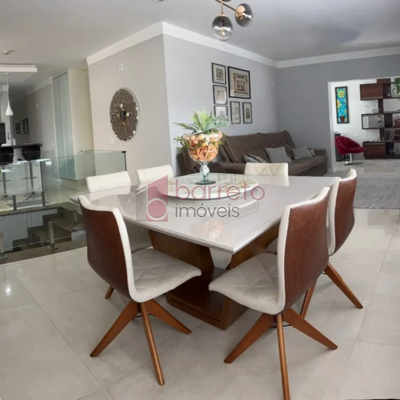 CASA À VENDA NO JARDIM SAMAMBAIA EM JUNDIAÍ/SP