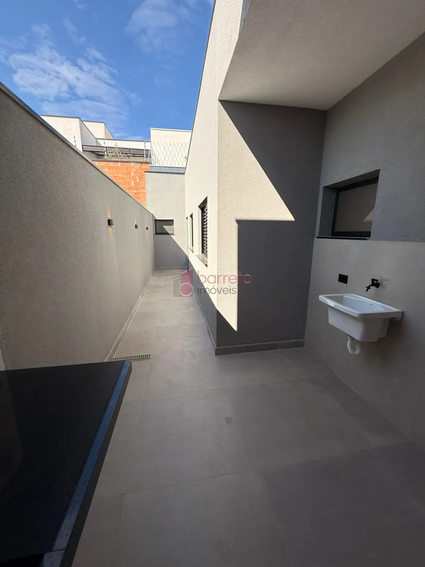 CASA À VENDA NO JARDIM MARAMBAIA EM JUNDIAÍ/SP