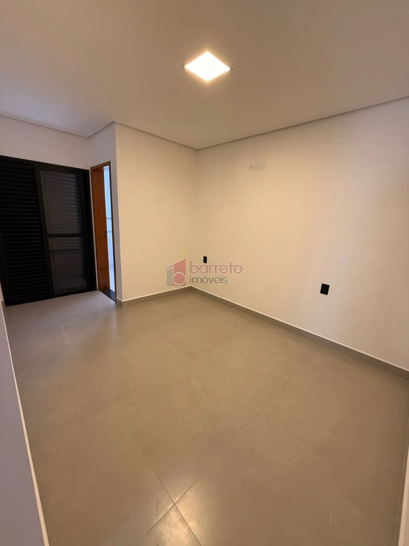 CASA À VENDA NO JARDIM MARAMBAIA EM JUNDIAÍ/SP