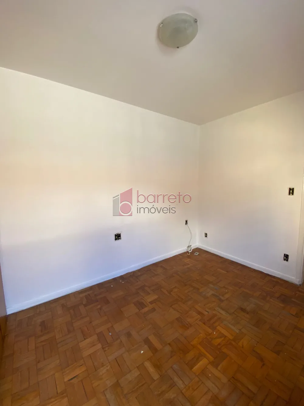 CASA À VENDA NO BAIRRO JARDIM PACAEMBÚ – JUNDIAÍ/SP