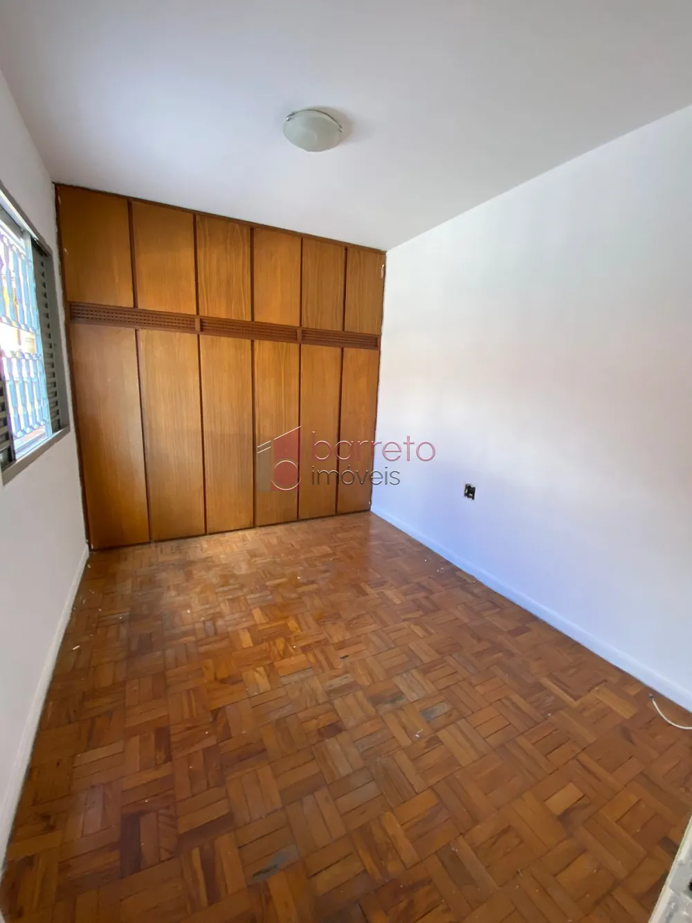CASA À VENDA NO BAIRRO JARDIM PACAEMBÚ – JUNDIAÍ/SP