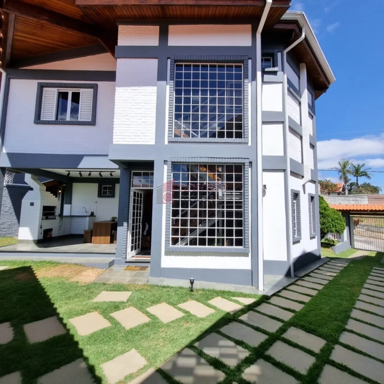 SOBRADO À VENDA (PORTEIRA FECHADA) NO BAIRRO JARDIM PAULISTA II – JUNDIAÍ/SP