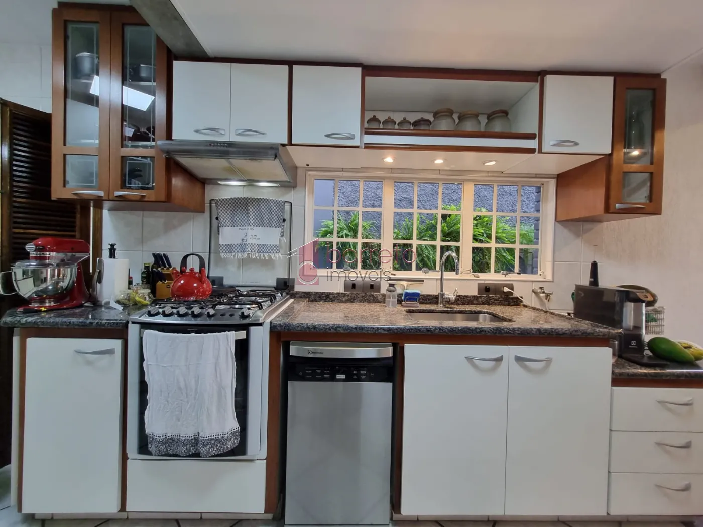 SOBRADO À VENDA (PORTEIRA FECHADA) NO BAIRRO JARDIM PAULISTA II – JUNDIAÍ/SP