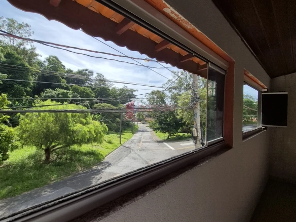 CASA À VENDA NO PARQUE DA REPRESA – JUNDIAÍ/SP