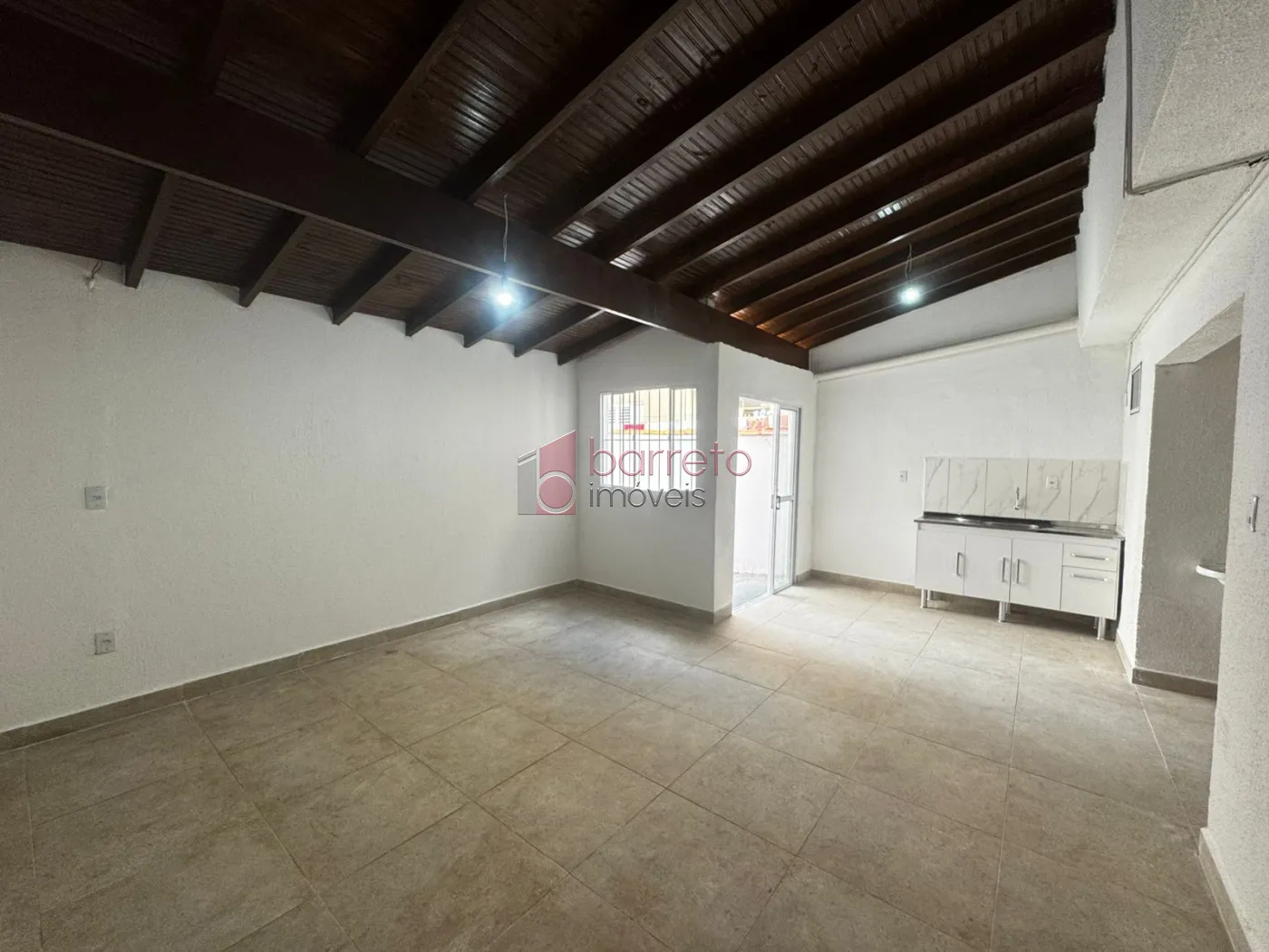 CASA À VENDA NO BAIRRO JARDIM ERMIDA EM JUNDIAÍ/SP