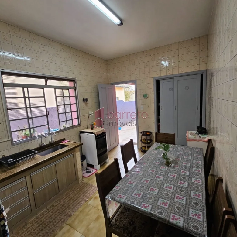 SOBRADO À VENDA NO BAIRRO VILA ARENS – JUNDIAÍ/SP
