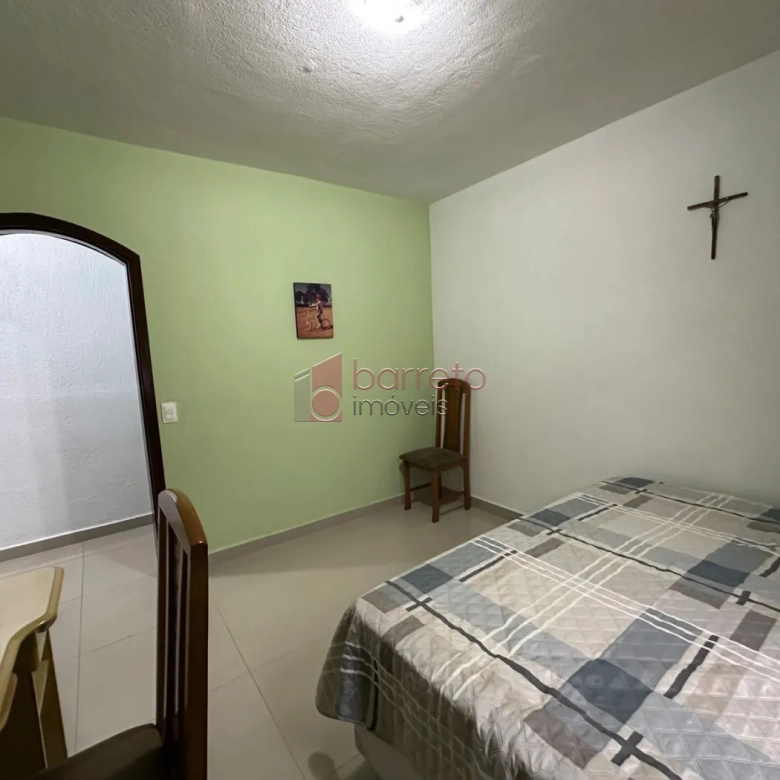 CASA TÉRREA À VENDA – 03 QUARTOS – VILA GALVÃO – JUNDIAÍ/SP