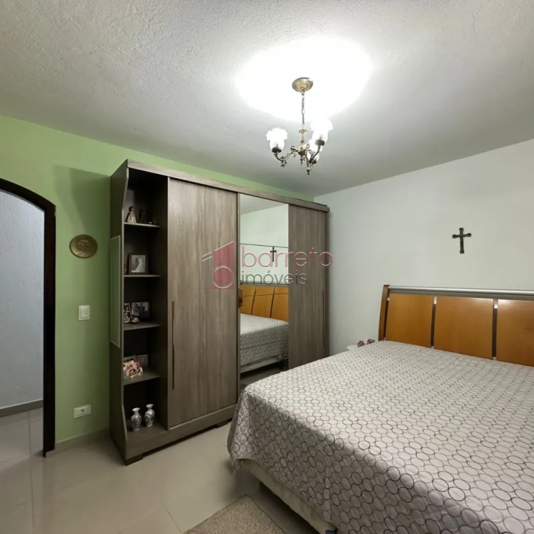 CASA TÉRREA À VENDA – 03 QUARTOS – VILA GALVÃO – JUNDIAÍ/SP