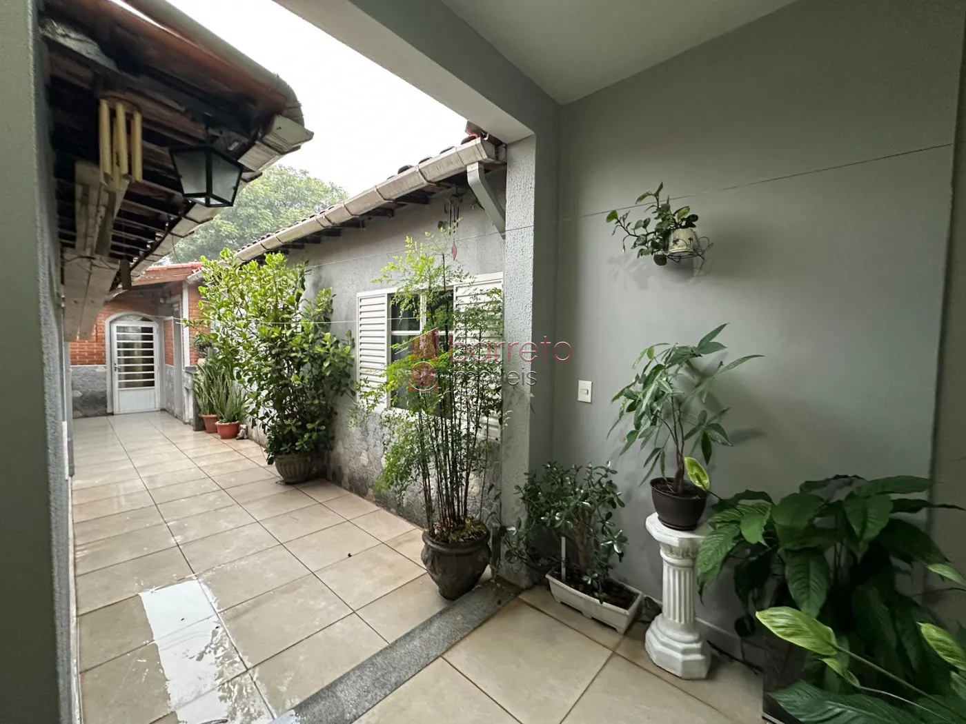 CASA TÉRREA À VENDA – 03 QUARTOS – VILA GALVÃO – JUNDIAÍ/SP