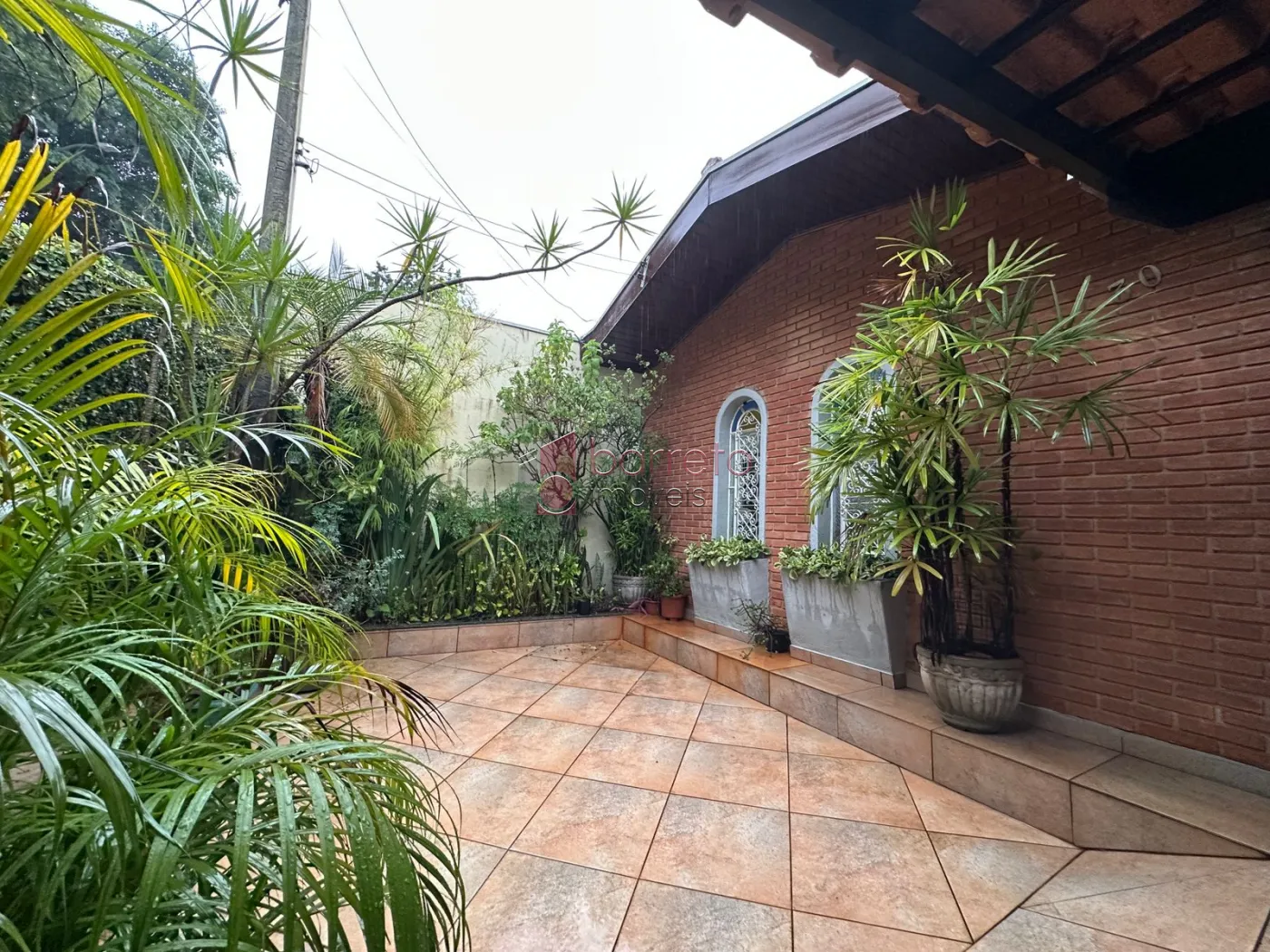 CASA TÉRREA À VENDA – 03 QUARTOS – VILA GALVÃO – JUNDIAÍ/SP