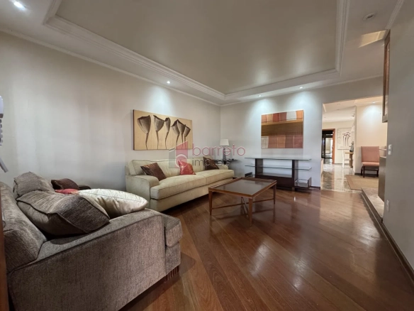 CASA TÉRREA À VENDA COM 03 QUARTOS – VILA RAMI – JUNDIAÍ/SP